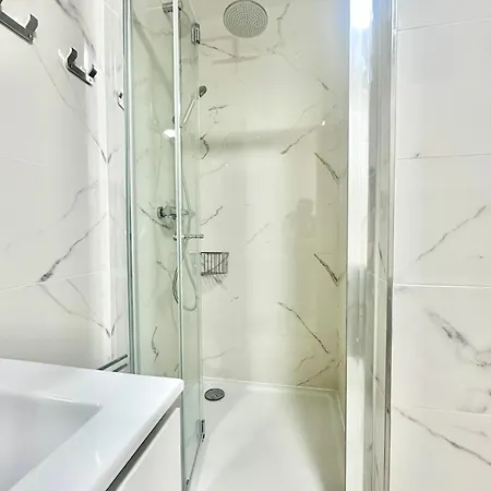 Modern Near Gare De Lyon Bercy F1 Apartment *
